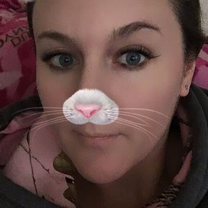 Meet your Posher, Heheather